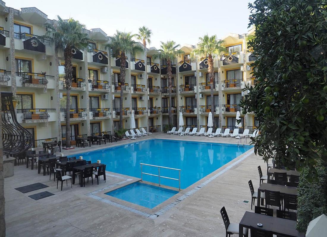 Club Herakles Hotel كمر المظهر الخارجي الصورة